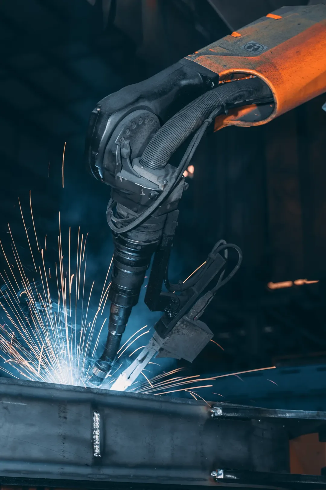 Robotic welding in a production environment