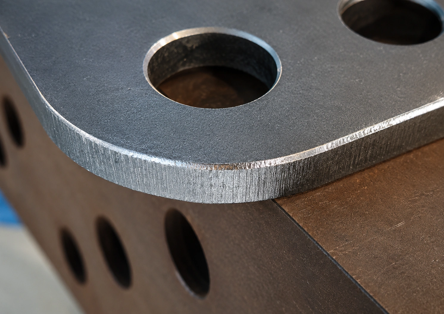 product-04-chamfer-outer-edge