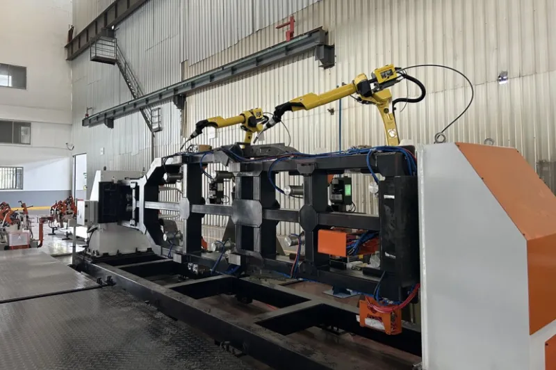 robotic welding workstation for rv chassis frames agr robotics