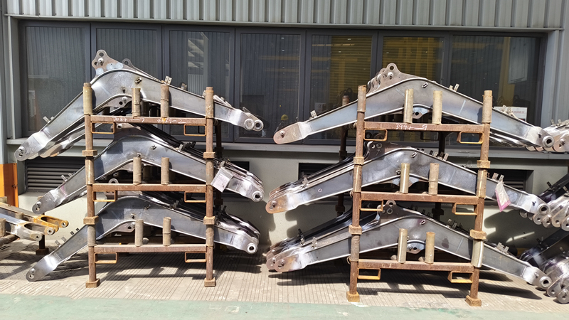 Automated Welding Line for Excavator Booms and Arms